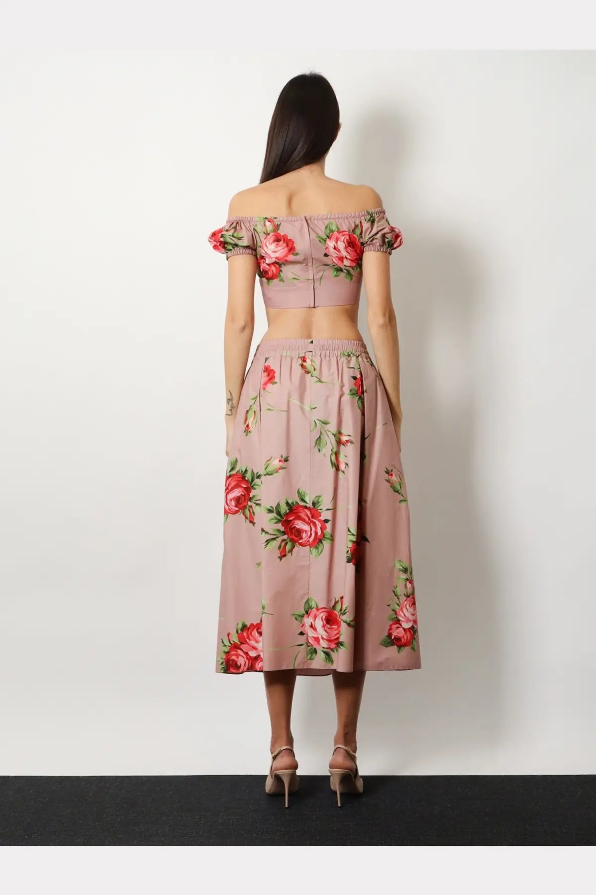 Dolce &amp; gabbana women’s cotton soft pink off-the-shoulder two-piece set with rose print cropped top and midi skirt