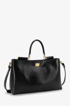 Dolce &amp; Gabbana Women's Vittoria Leather Shoulder Bag Black, view 4