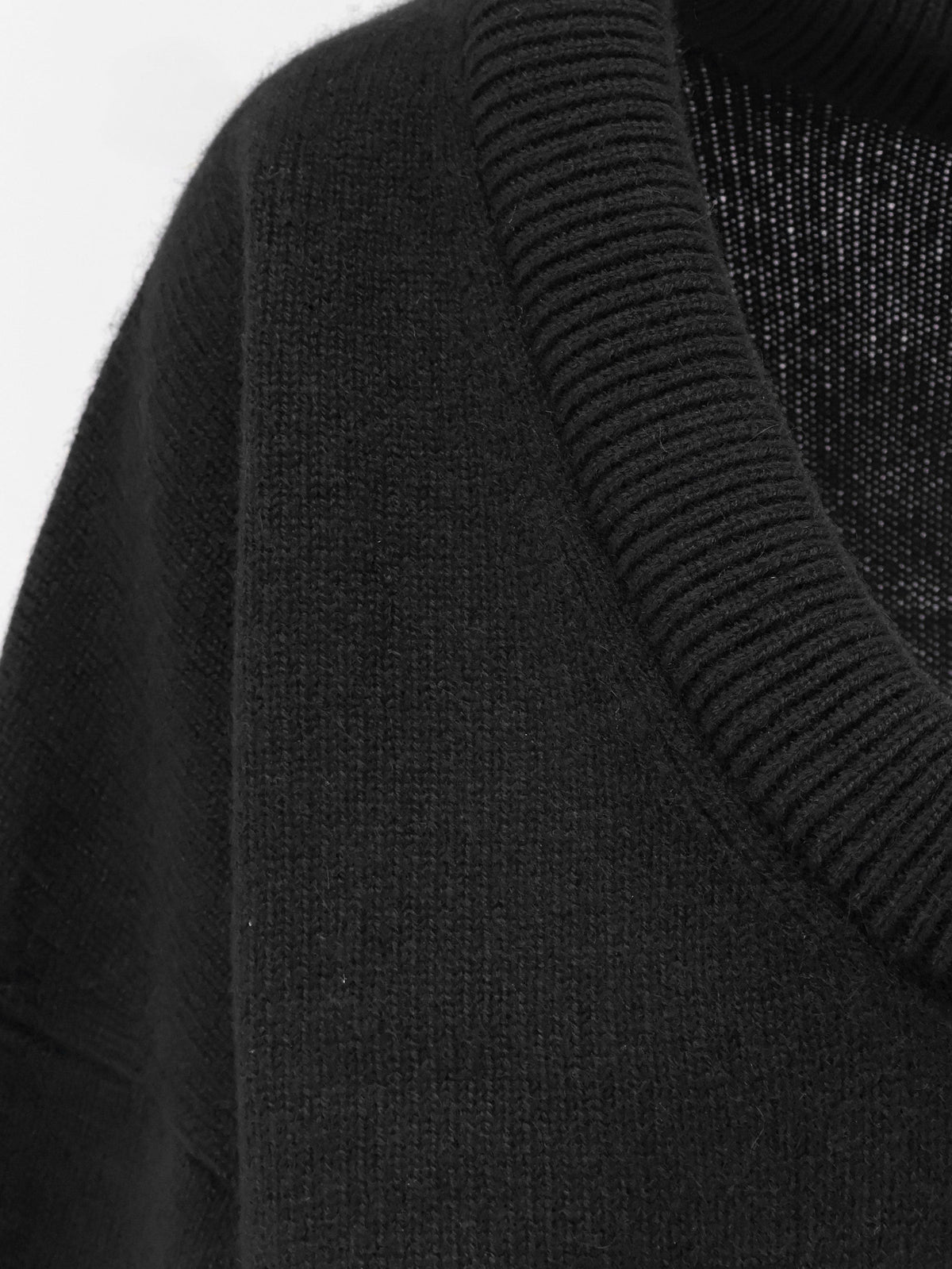 Lisa Yang Women's Doria Sweater Black
