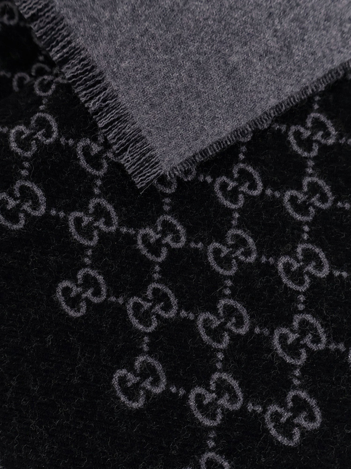 Gucci Men's Double Wool Jacquard Scarf Black, view 2