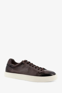 Doucal’s men’s morgan leather sneakers in dark brown low-top leather with white rubber sole