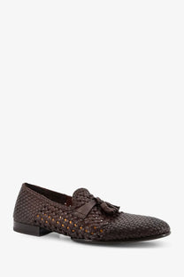 Brown woven leather loafer with tassel detail from Doucals men’s unique leather loafers gold collection
