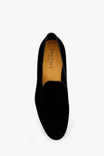 Black suede slip-on loafer with matte finish and tan doucals branded insole men’s velvet loafers black