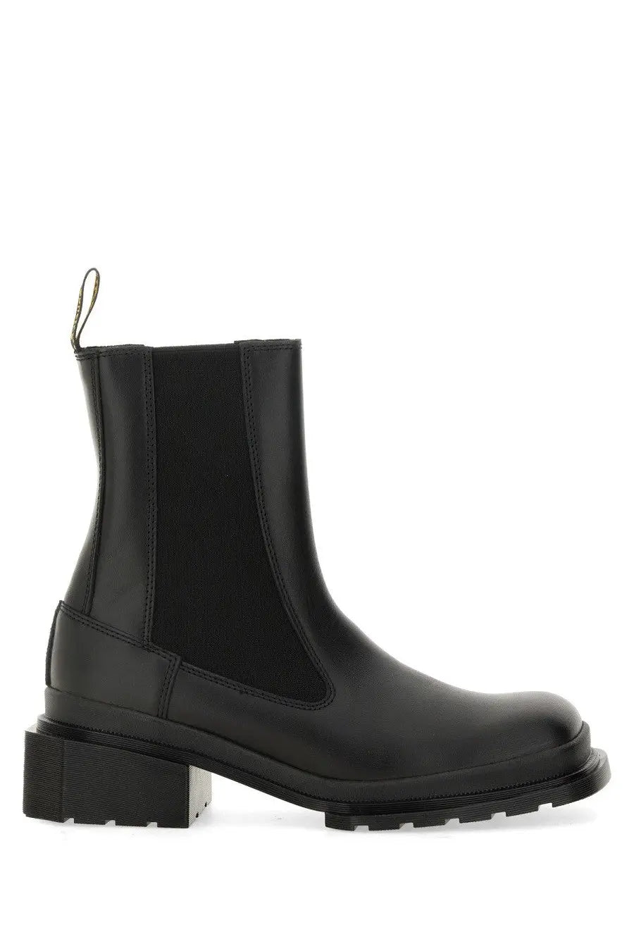 Dr Martens women’s maybole chelsea boot black made of black leather with chunky block heel and rubber lug sole