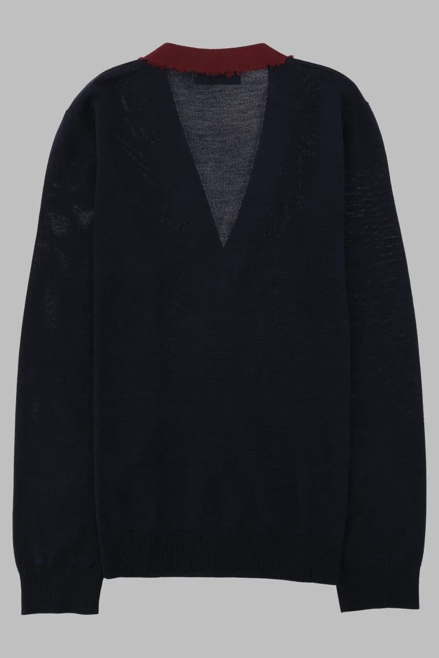 Dsquared2 men’s black v-neck cardigan in lana with a contrasting red collar and subtle textured knit