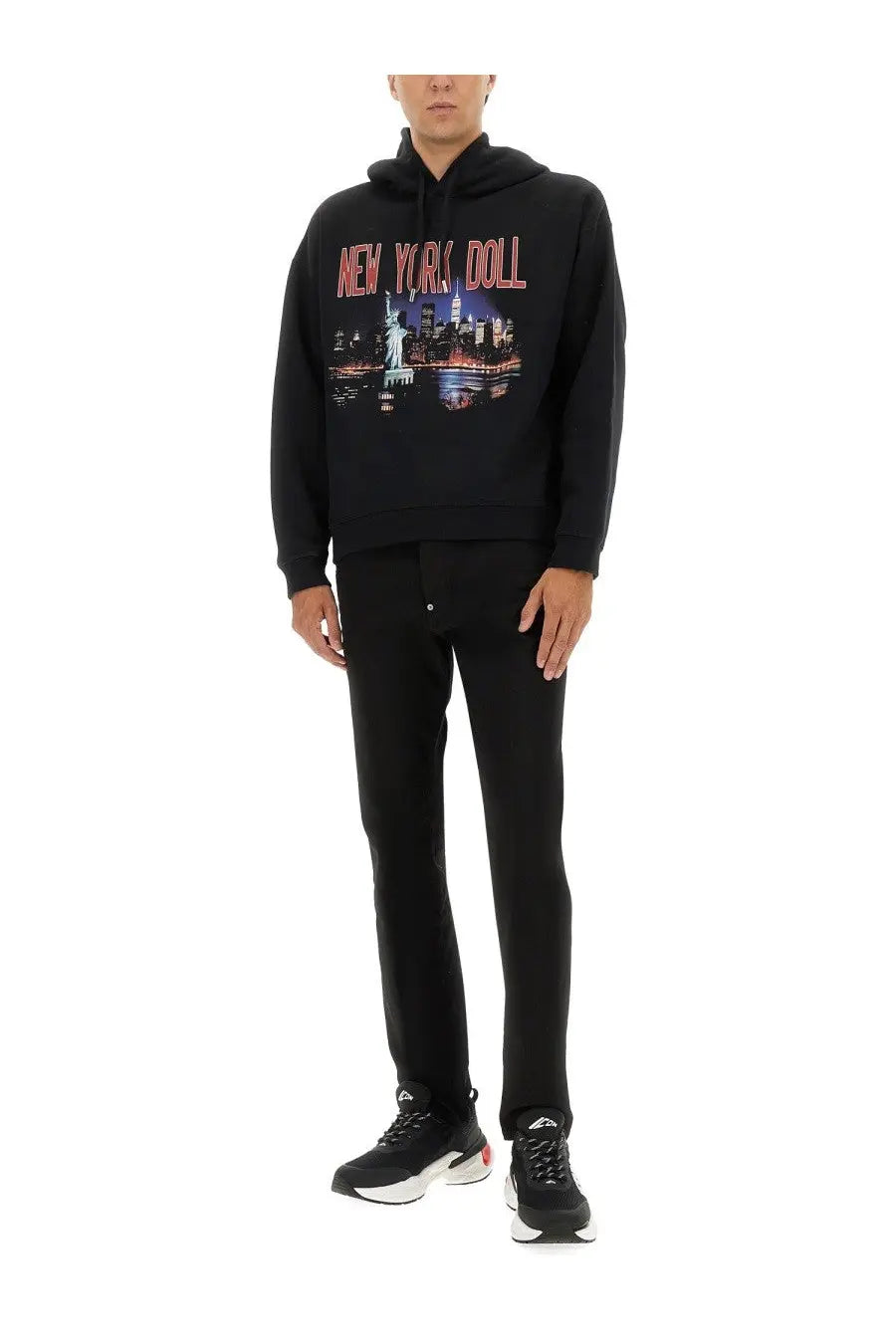 Dsquared2 men’s black hoodie with vibrant new york doll graphic featuring illuminated cityscape and statue of liberty in red and white