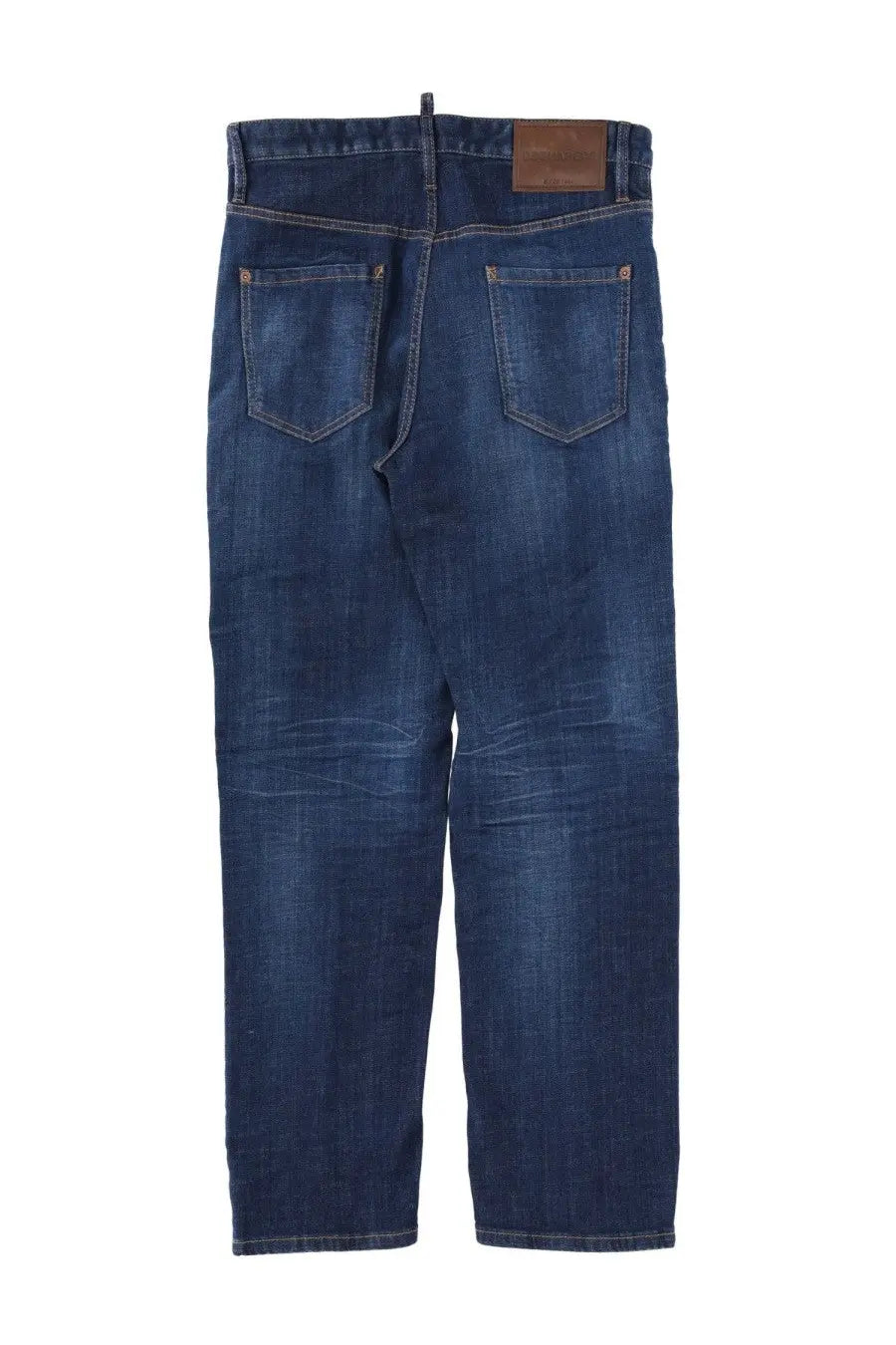 Dsquared2 men’s teddy blue dark blue denim jeans with classic five-pocket design and brown leather brand patch