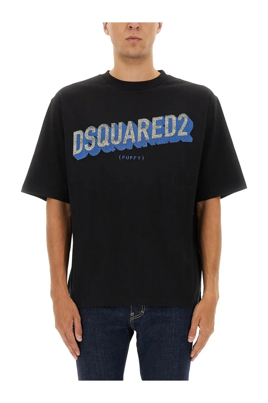 Black dsquared2 men’s t-shirt with bold glittery silver and blue outlined dsquared2 logo on front