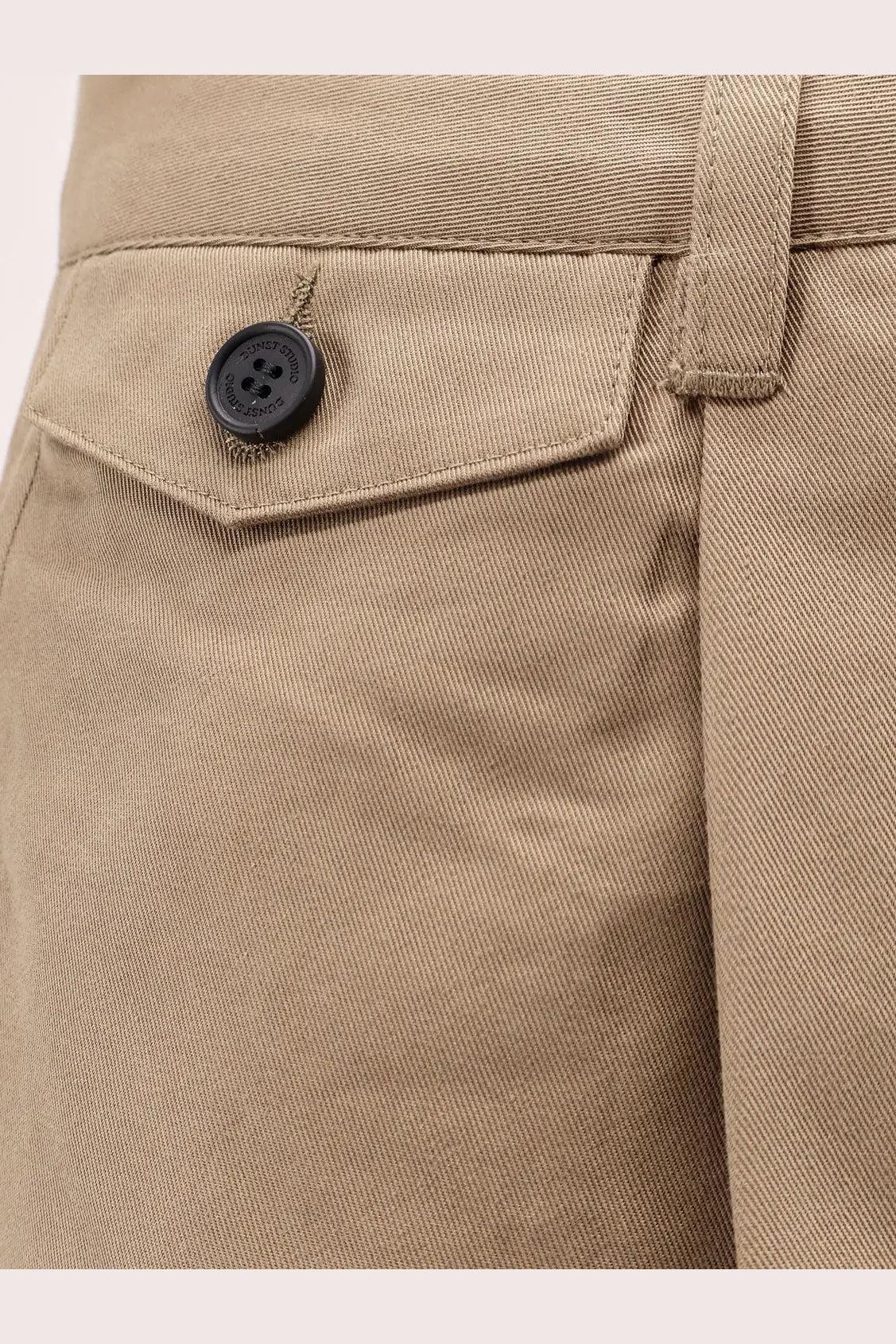 DUNST Men's Pleated Chino Slacks Trousers Brown, view 3