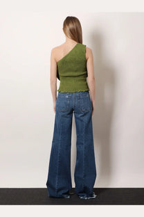 Olive green one-shoulder knitted top with frayed hem made of linen and viscose by FARM Rio women’s green top