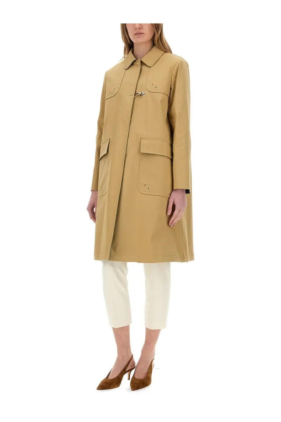 Fay women’s beige car coat with classic collar metal clasp front closure and two large patch pockets