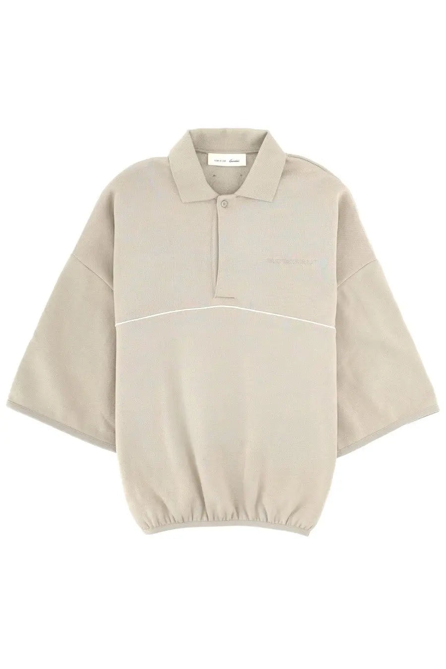 Fear of god essentials men’s felpa polo in beige with subtle white seam detail and elasticated hem for active wear