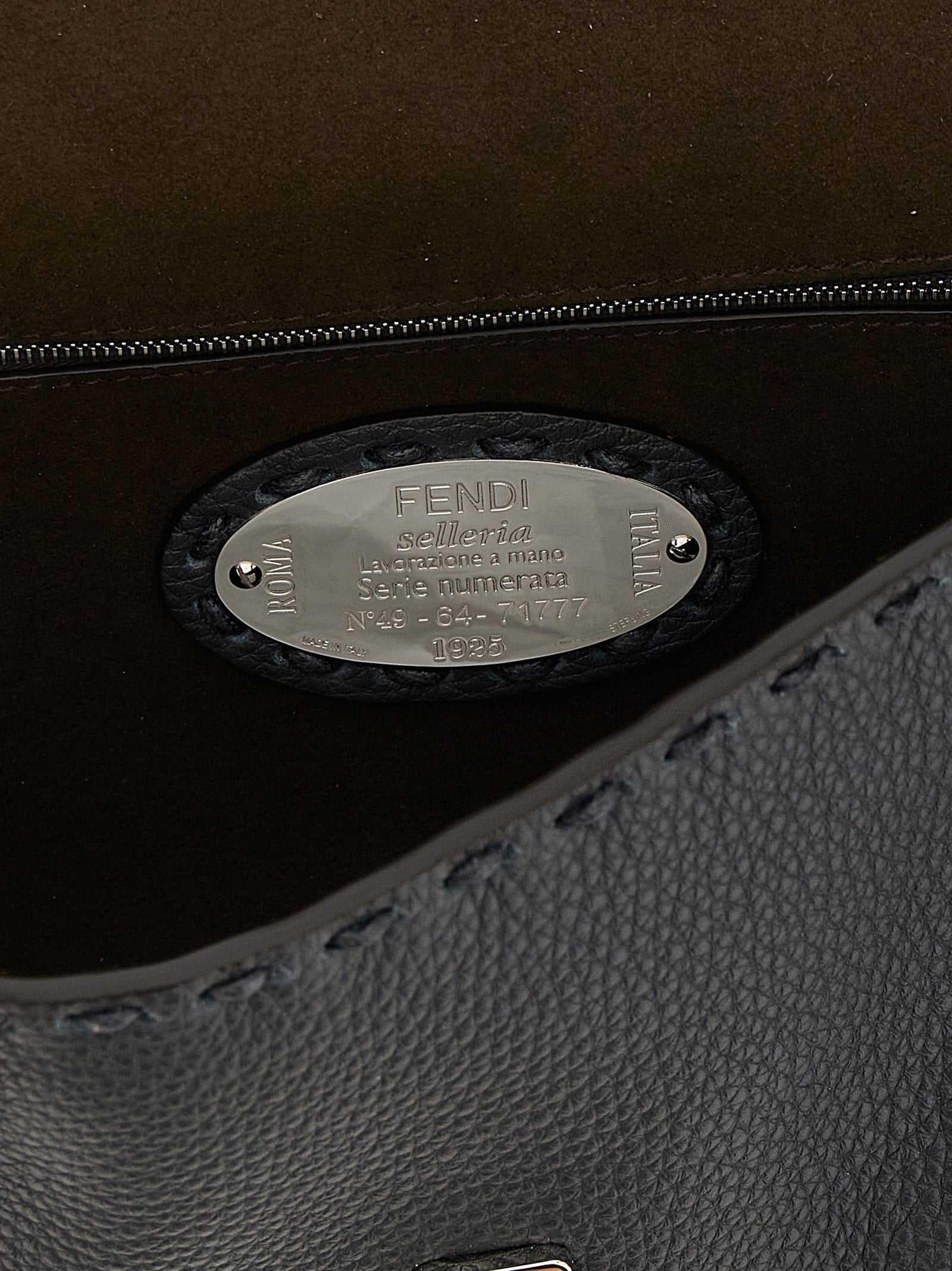 FENDI - FENDI - ’Baguette’ shoulder bag - Men’s Bags