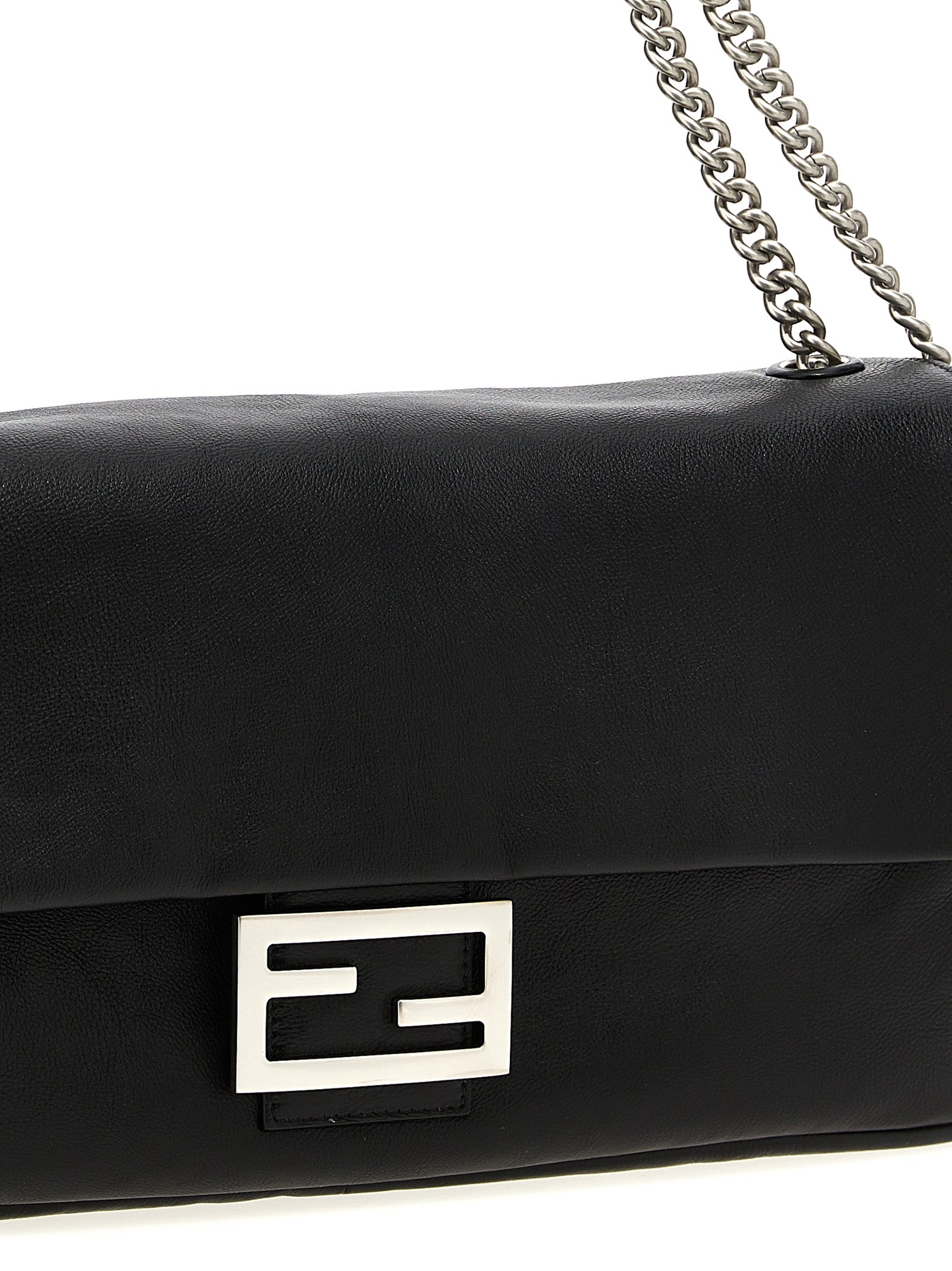 FENDI - FENDI - ’Baguette Chain Large’ shoulder bag - Women’s Bags