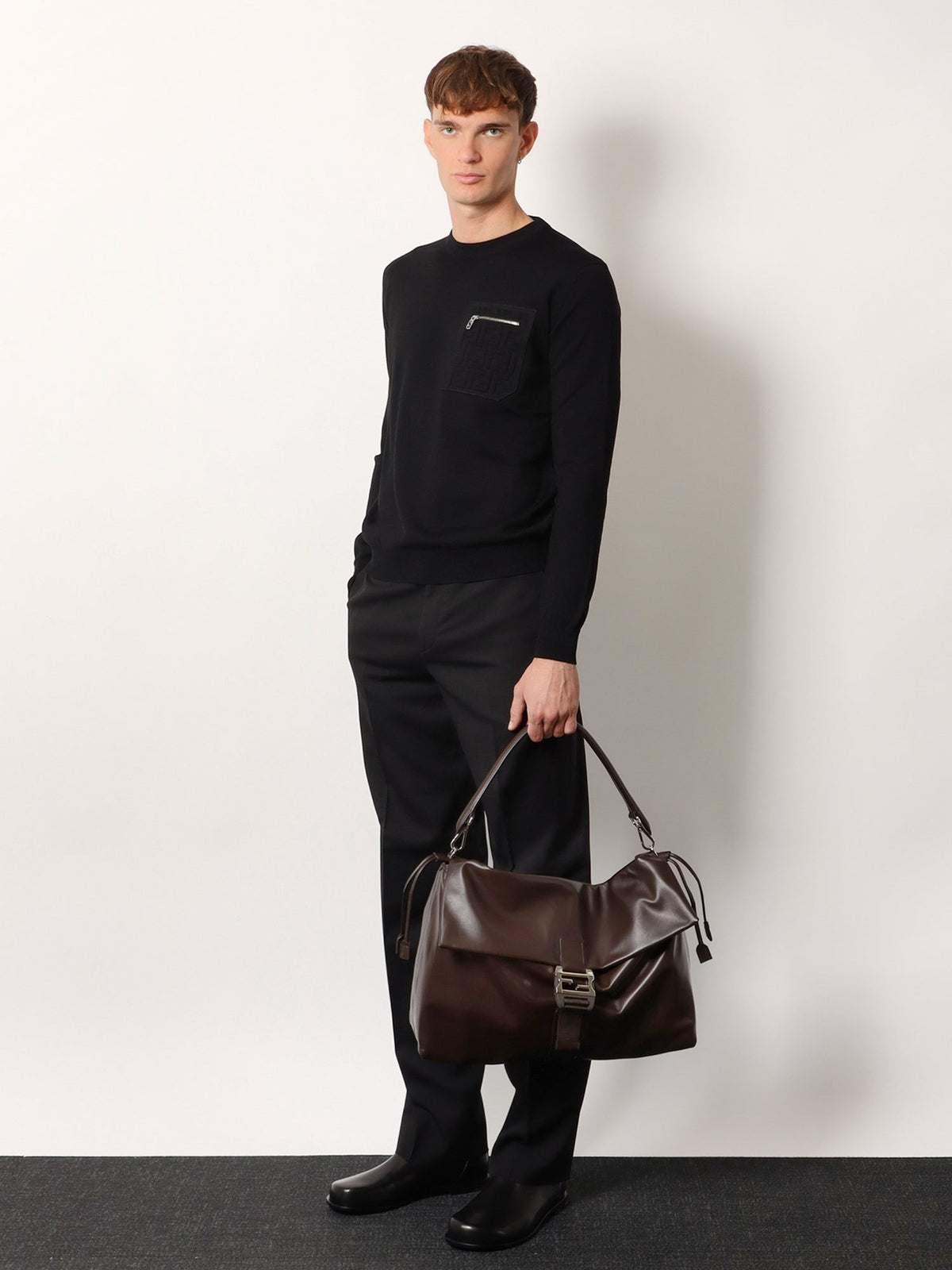 Fendi Men's Fendi Flux Maxi Messenger Leather Shoulder Bag Brown, view 2