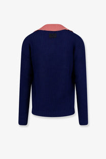 Fendi men’s navy blue ribbed cotton sweater with contrasting pink collar perfect for casual wear