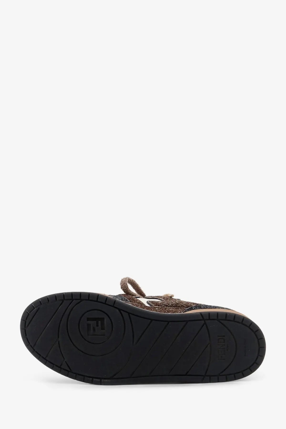 Brown glittery fendi men’s sneaker with black rubber sole embossed with brand logo in pelle bianca suede marrone white