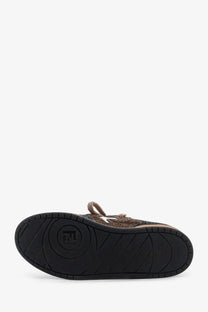 Brown glittery fendi men’s sneaker with black rubber sole embossed with brand logo in pelle bianca suede marrone white