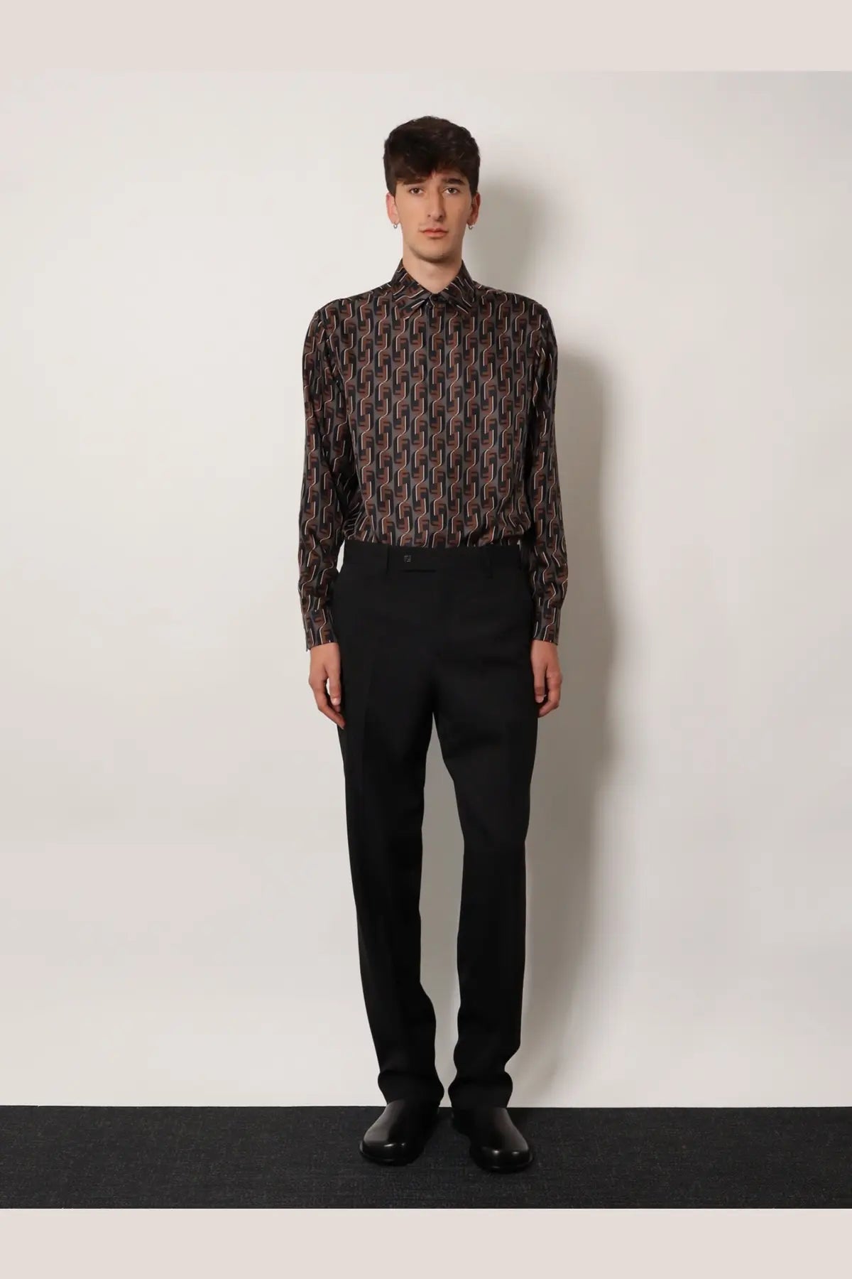 Fendi Men's Virgin Wool Trousers Black, view 2