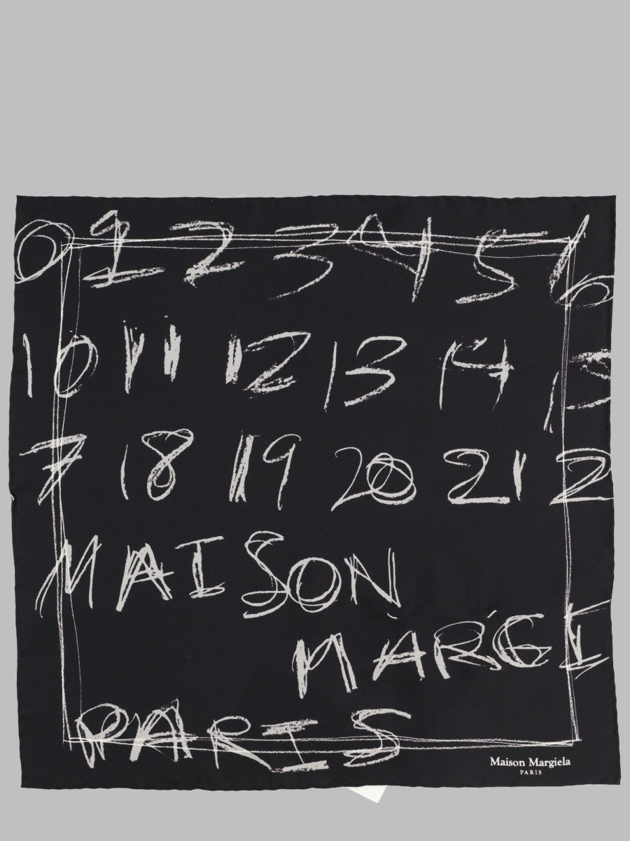 Maison Margiela Women's Foulard in Seta Stampata Black