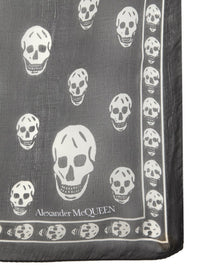 Alexander McQueen Women's Foulard Skull Classico Black