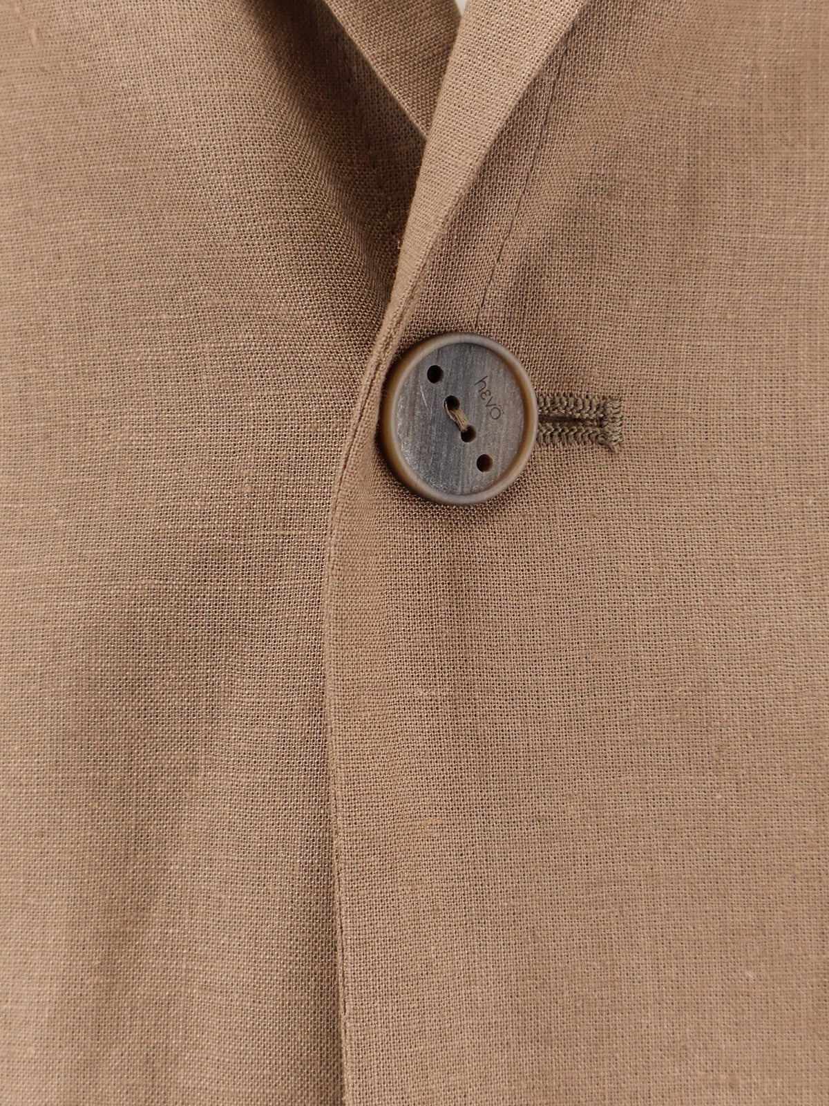 Hevò Men's Galatina Viscose and Linen Suit Beige