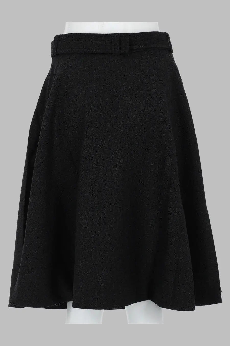 Ganni women’s black a-line wrap skirt with matching belt and subtle textured fabric for stylish wear