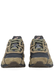 ASICS Unisex Gel Nyc Sneaker Brown