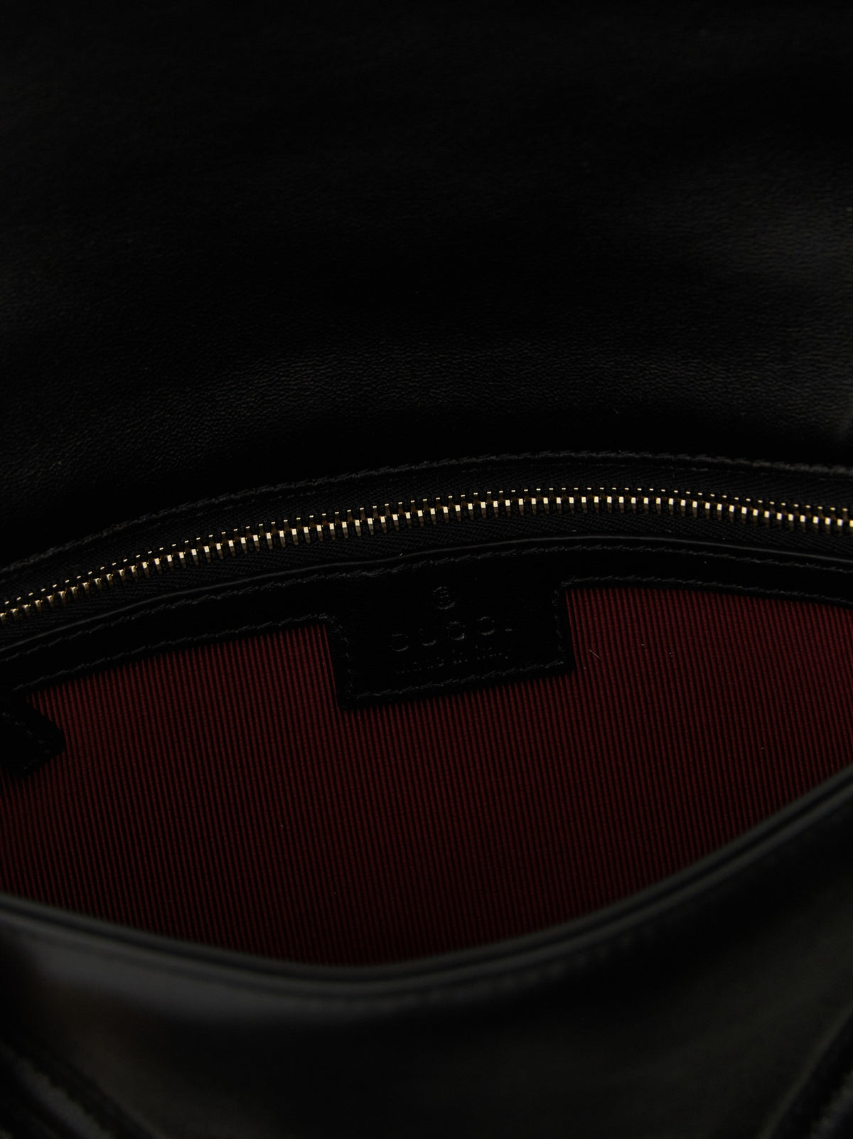Gucci GG Marmont Medium Shoulder Bag Black, view 5