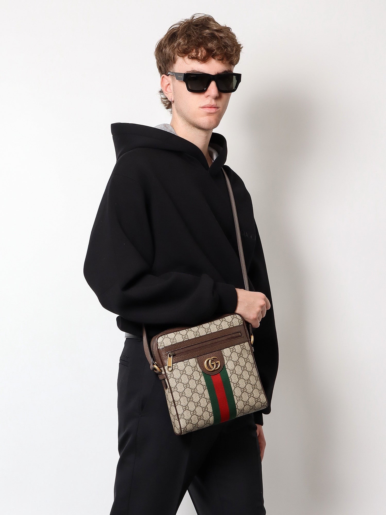 Gg Supreme Fabric And Leather Shoulder Bag With Iconic Web Band