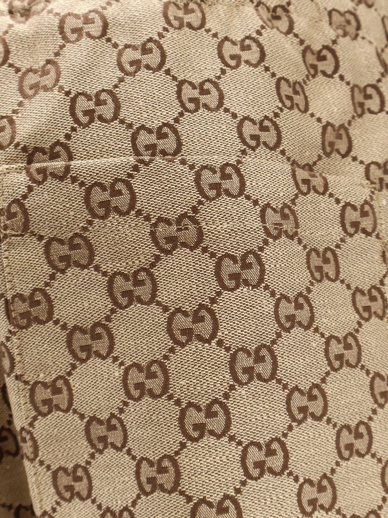 Gucci Men's GG Supreme Fabric Shorts Beige