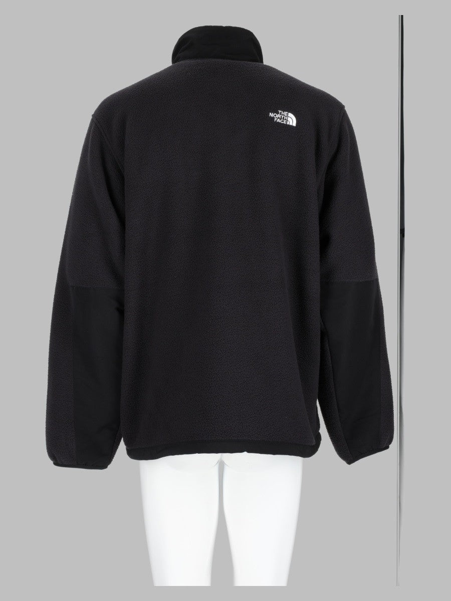 The North Face Men's Yumiori Off Peak Jacket Black, view 2