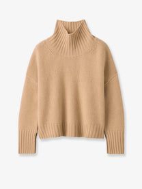 Soft Goat Women's Girlfriend Cashmere Turtleneck Beige