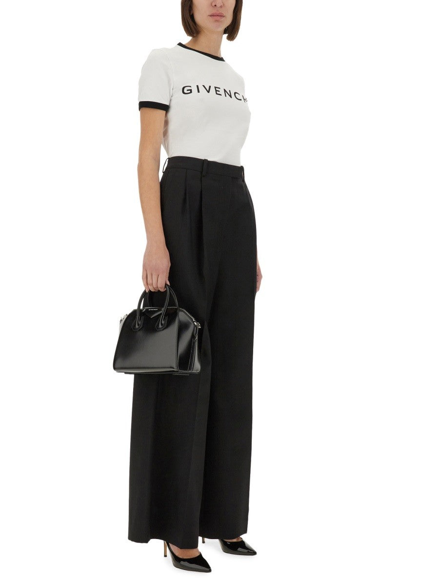 Givenchy - Givenchy Archetype Logo T Shirt - Woman-&gt;Clothing-&gt;t-shirts