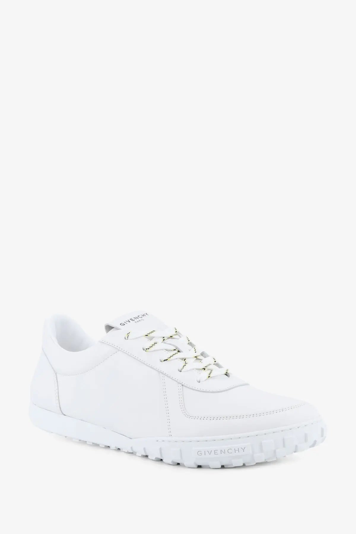 Givenchy men’s glide runner leather sneakers in white with matching laces and textured rubber sole