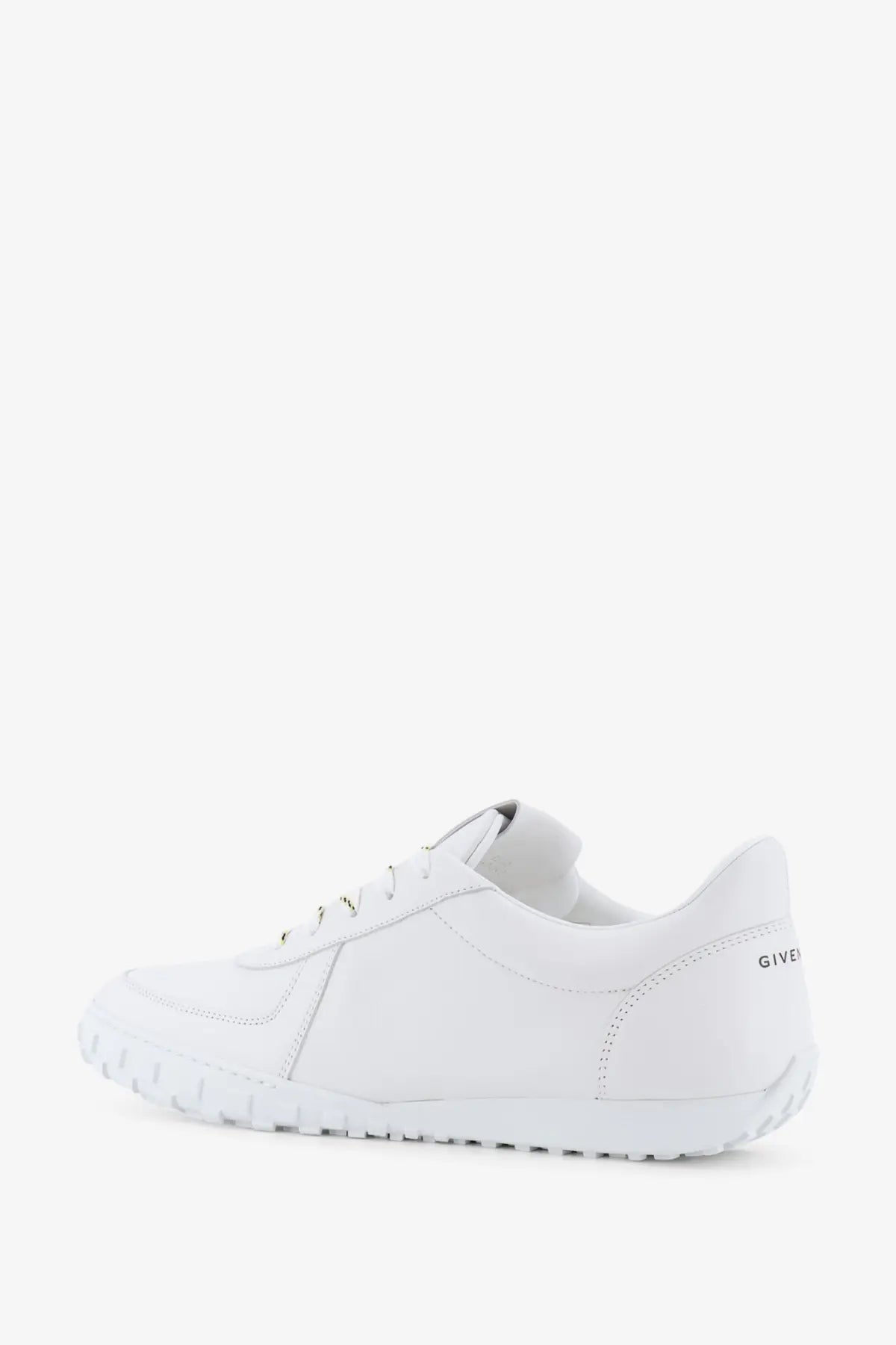 Givenchy men’s glide runner leather sneakers white with textured rubber sole and subtle stitching details