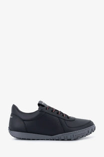 Givenchy men’s leather sneakers black with matte finish and subtle gray rubber sole for stylish casual wear