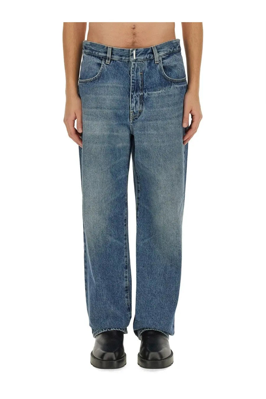 Givenchy men’s regular fit blue denim jeans featuring high waist relaxed fit and frayed hems