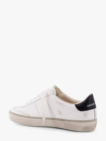 Golden Goose Deluxe Brand - Golden Goose Deluxe Brand Leather Low Top Soul Star Sneakers With Used Effect - Men’s Shoes