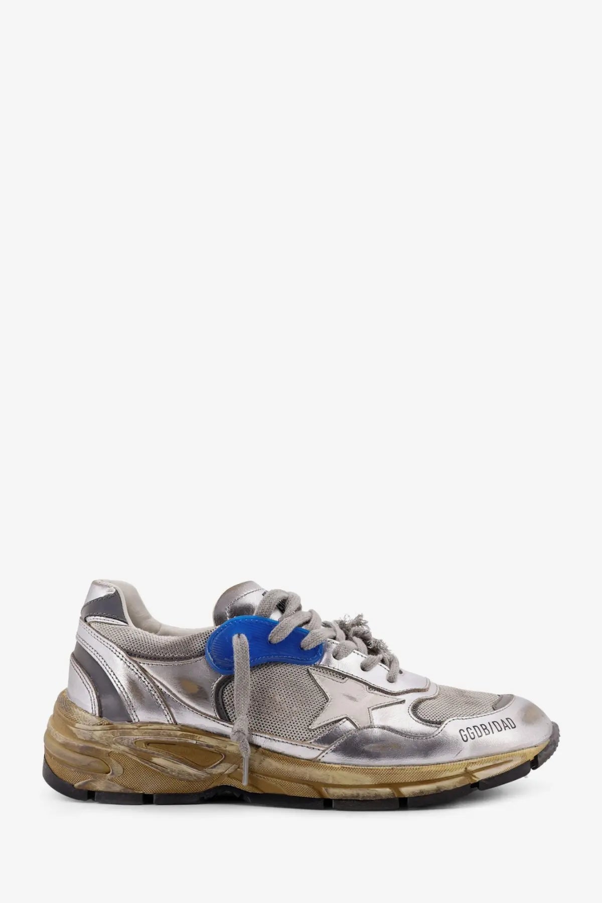Golden goose men’s white mesh and leather sneakers with silver metallic finish and blue star-shaped lace tab vintage design