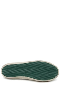 Golden Goose men’s sneaker Superstar white with green herringbone-patterned rubber sole and white sidewall