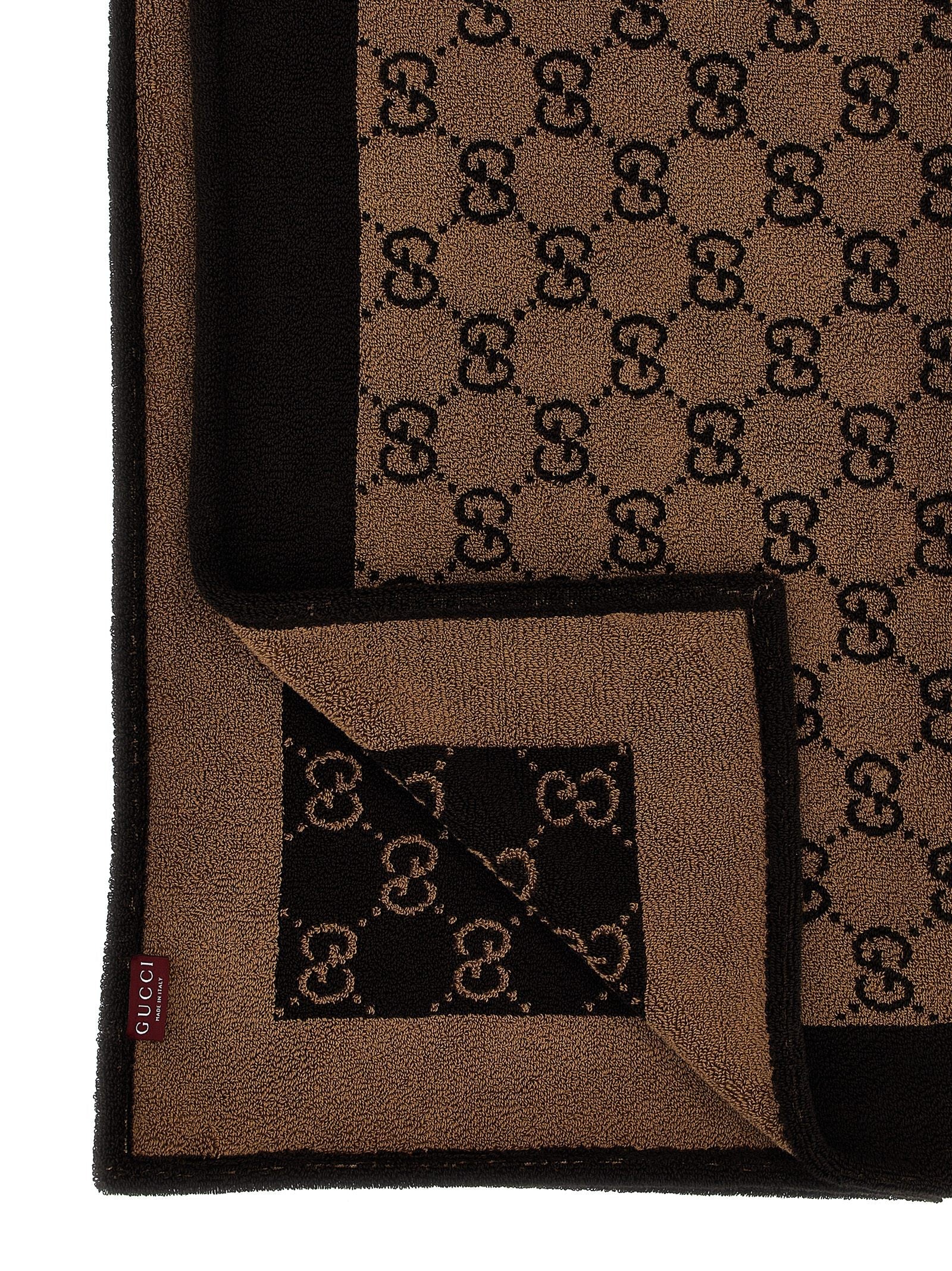 GUCCI - GUCCI - ’Patrick’ beach towel - Men’s Accessories