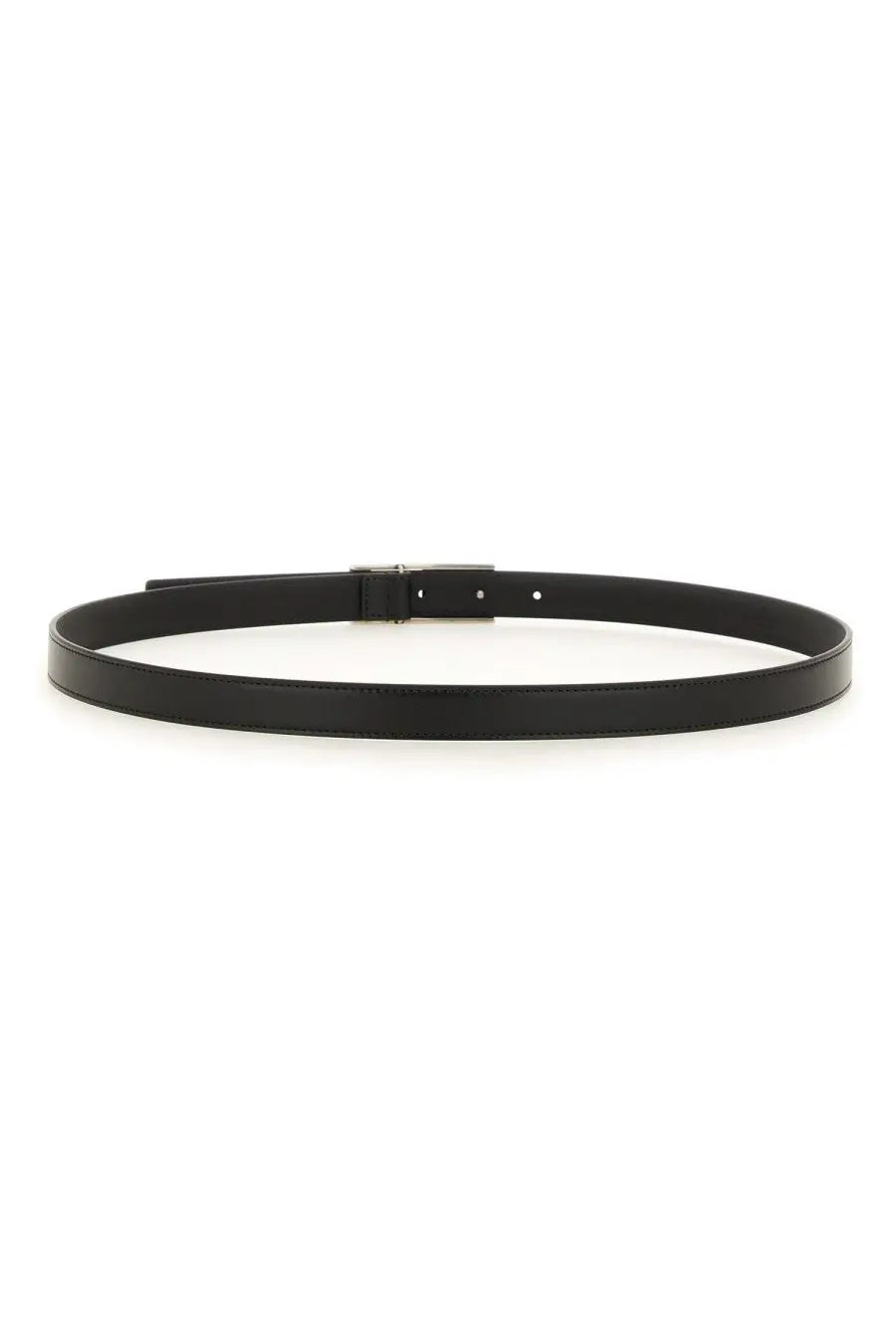 Gucci men’s black leather belt with sleek minimalist design and silver toned buckle