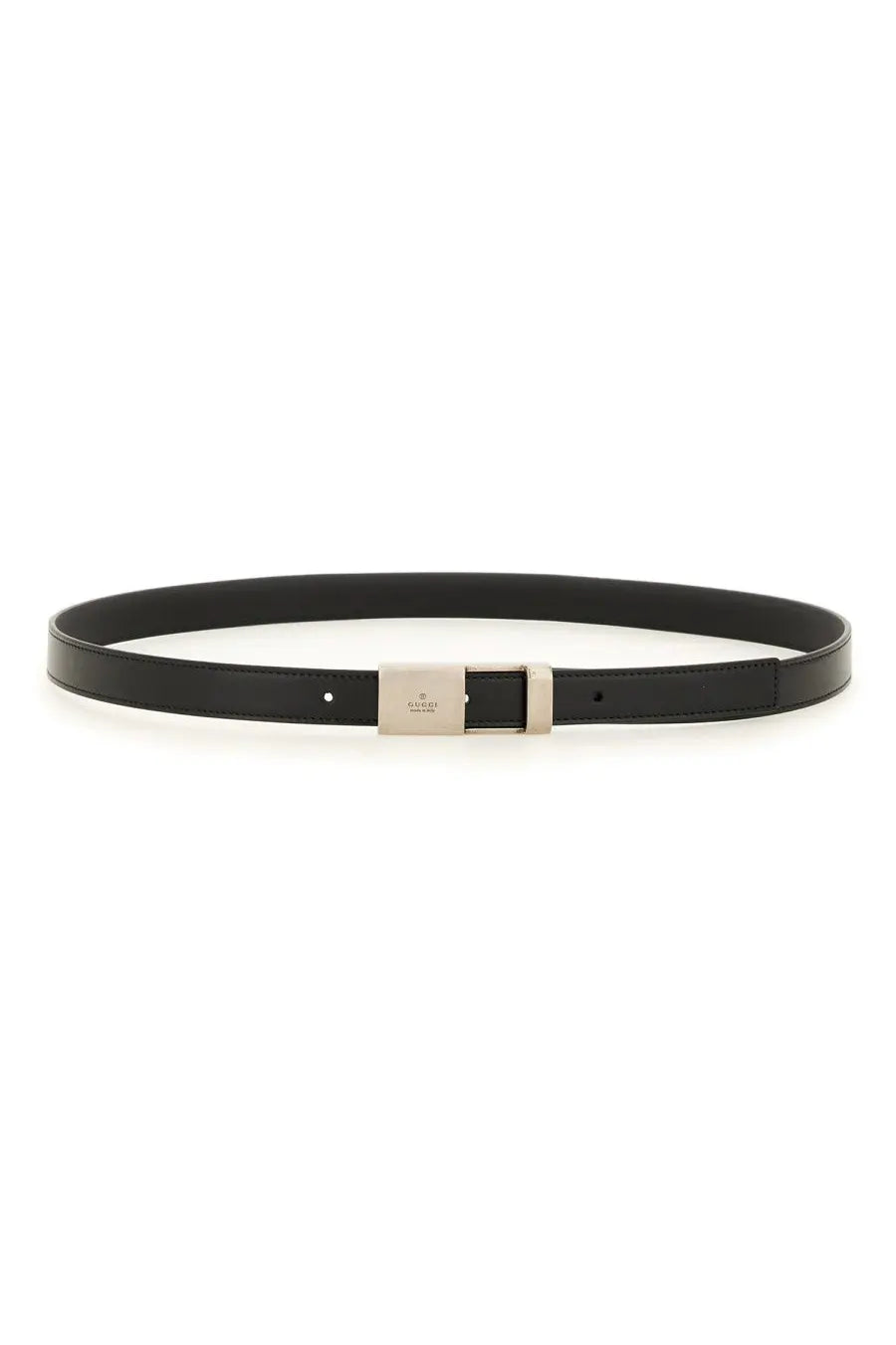 Gucci men’s black leather belt with sleek silver-toned buckle featuring the gucci logo
