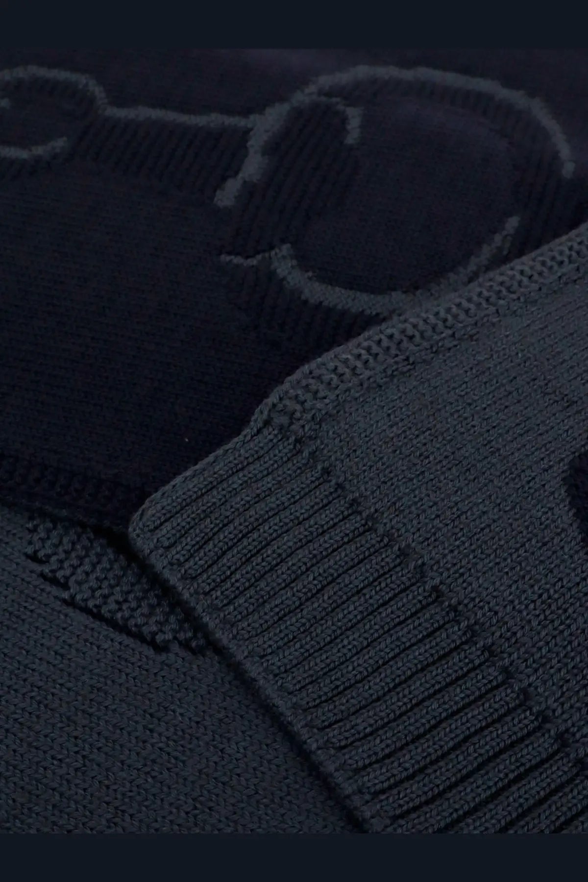 Gucci Men's Wool Scarf Graphite, view 2