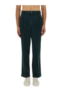 Dark green pleated Helmut Lang men’s zoot cargo pants with a front zipper detail in a sleek fabric