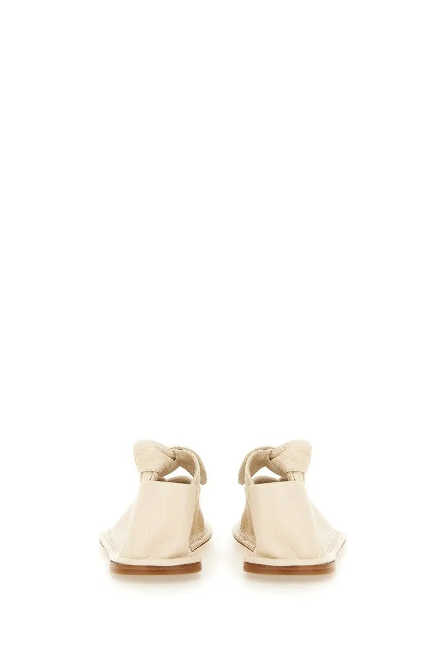 Hereu women’s shoe llasada white cream-colored flat sandals with soft leather and delicate bow details at the front