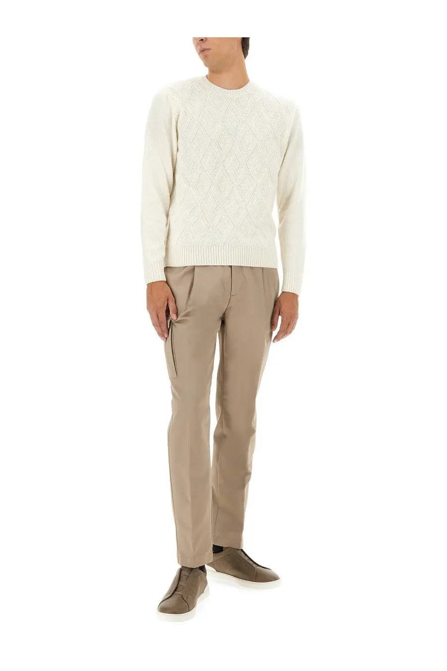 Herno men’s cashmere sweater in cream with a diamond-patterned knit design and white color accents
