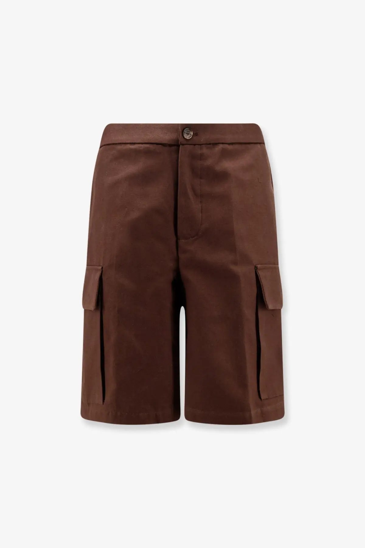 Hevò men’s brown cotton bermuda shorts with a sleek tailored fit and functional side cargo pockets