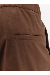 Hevò men’s Torre Chianca brown wool blend trousers with subtle textured weave and neatly stitched rectangular pocket
